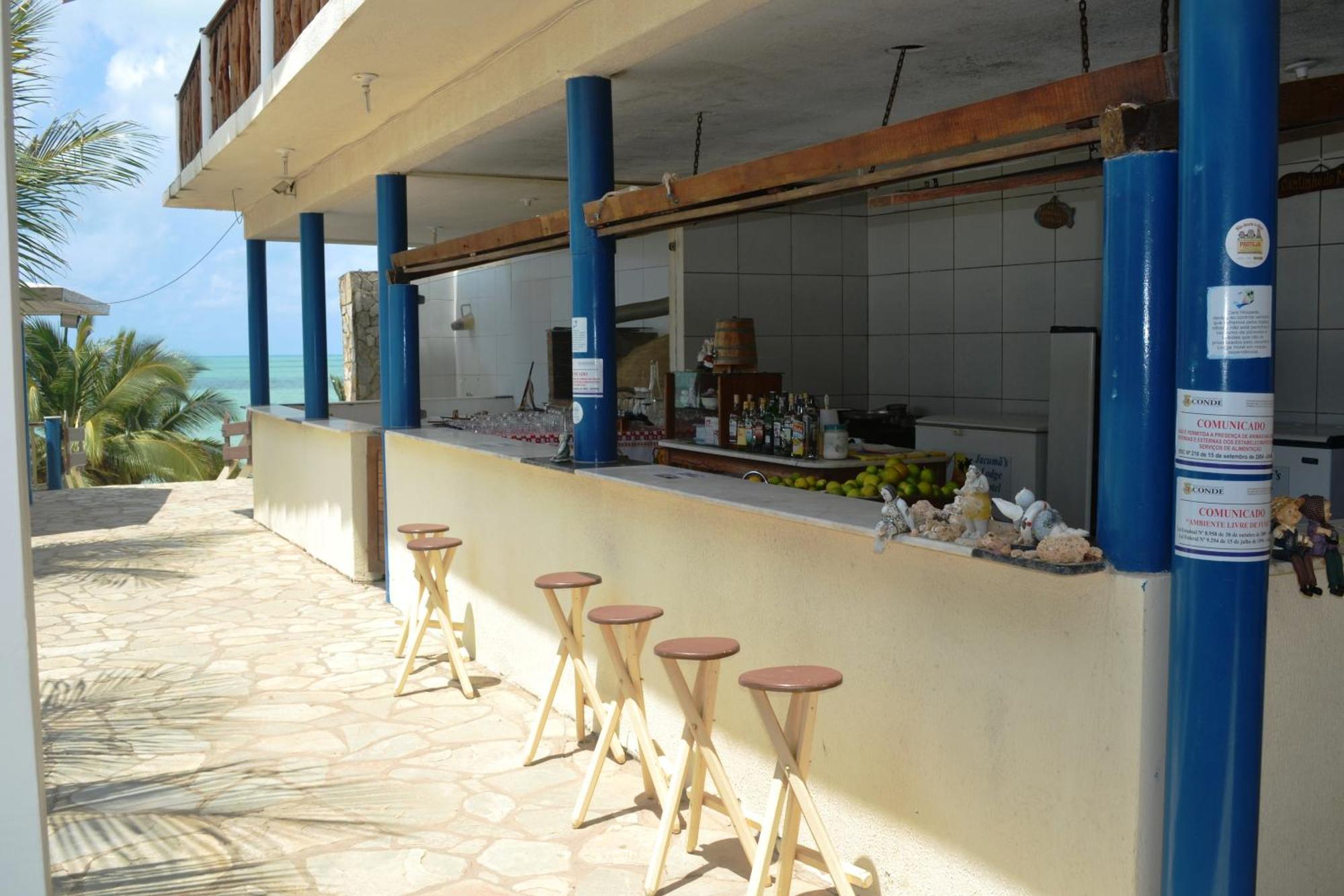 Jacuma'S Lodge Hotel Exterior photo